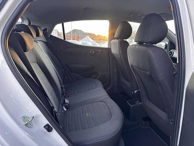 Hyundai i10 1.0 Advance Euro 6 (s/s) 5dr