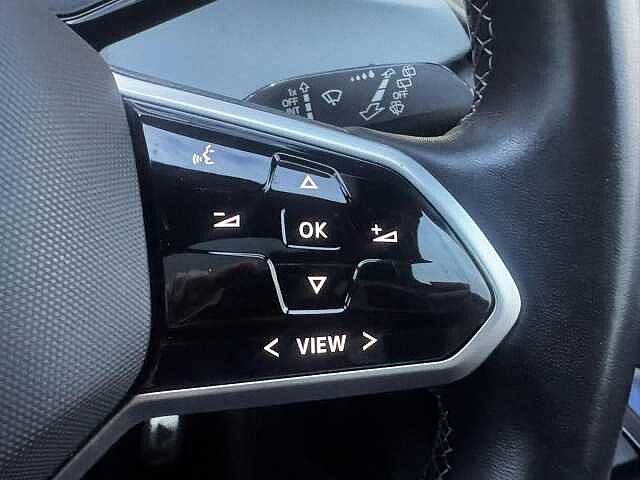 Volkswagen ID.3 Pro Performance 58kWh Family Auto 5dr
