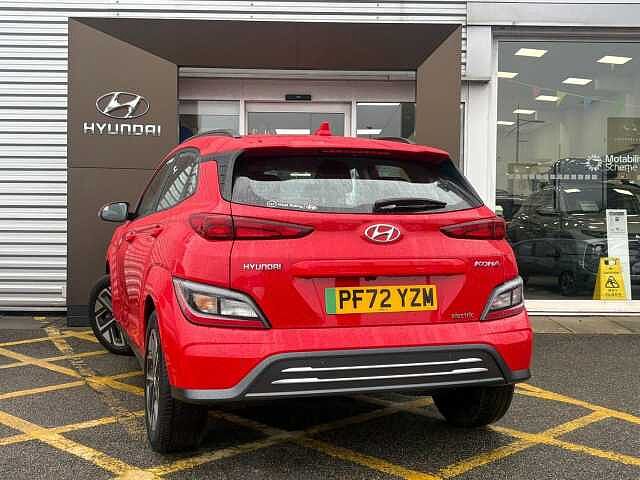 Hyundai KONA 39kWh SE Connect Auto 5dr (10.5kW Charger) Red