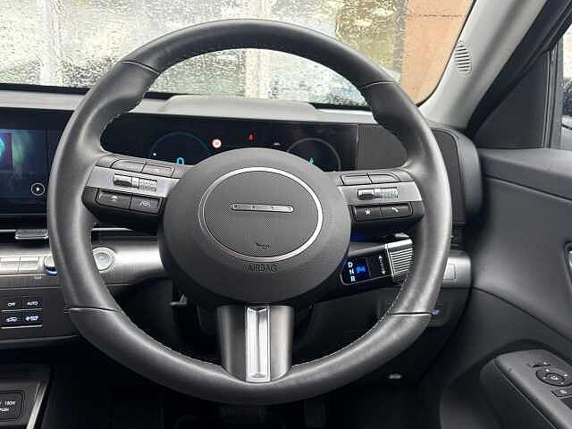 Hyundai KONA 65.4kWh Ultimate Auto 5dr Black
