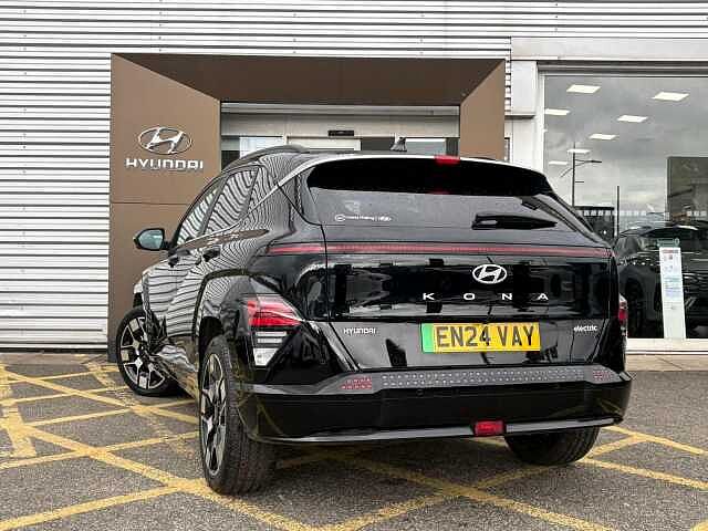 Hyundai KONA 65.4kWh Ultimate Auto 5dr Black