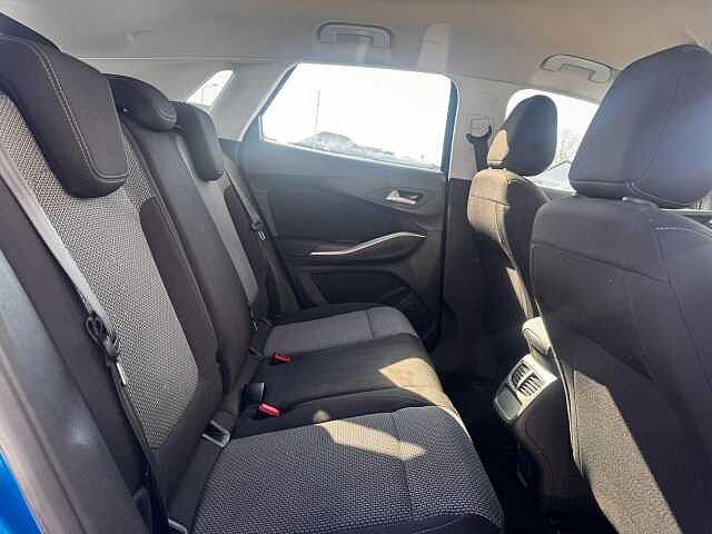 Vauxhall Grandland X 1.2 Turbo SE Euro 6 (s/s) 5dr