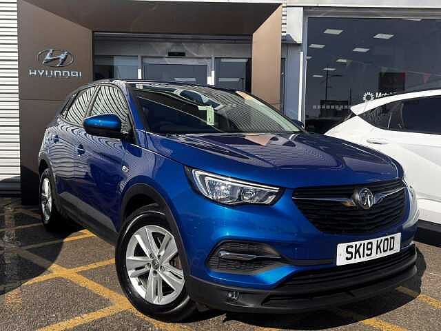 Vauxhall Grandland X 1.2 Turbo SE Euro 6 (s/s) 5dr
