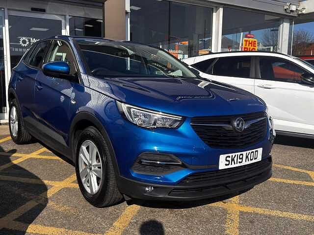 Vauxhall Grandland X 1.2 Turbo SE Euro 6 (s/s) 5dr