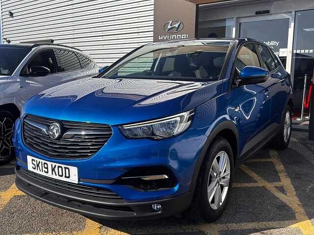 Vauxhall Grandland X 1.2 Turbo SE Euro 6 (s/s) 5dr