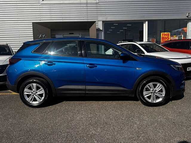 Vauxhall Grandland X 1.2 Turbo SE Euro 6 (s/s) 5dr