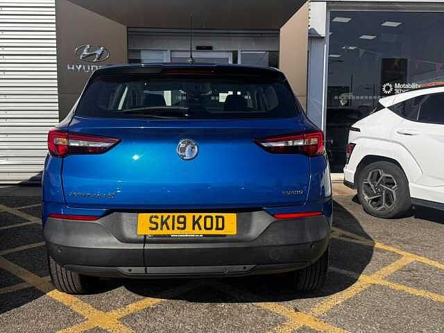 Vauxhall Grandland X 1.2 Turbo SE Euro 6 (s/s) 5dr
