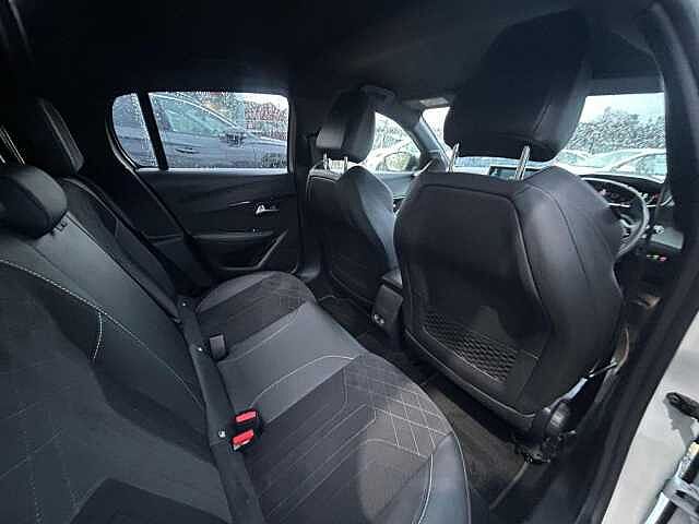 Peugeot E-208 50kWh GT Premium Auto 5dr (7kW Charger)