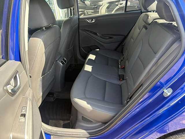 Hyundai IONIQ 1.6 h-GDi 8.9kWh Premium SE DCT Euro 6 (s/s) 5dr Intense Blue