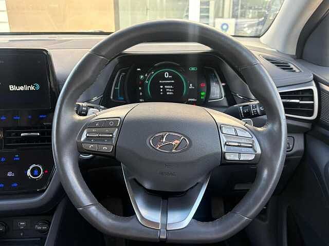 Hyundai IONIQ 1.6 h-GDi 8.9kWh Premium SE DCT Euro 6 (s/s) 5dr Intense Blue