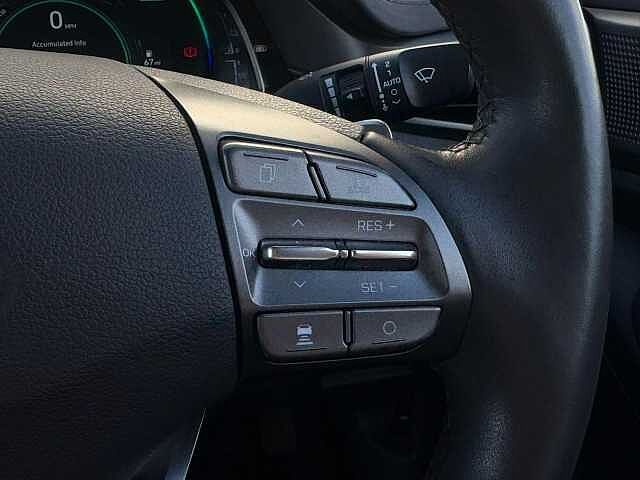 Hyundai IONIQ 1.6 h-GDi 8.9kWh Premium SE DCT Euro 6 (s/s) 5dr Intense Blue