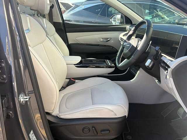 Hyundai TUCSON 1.6 T-GDi Ultimate Auto Euro 6 (s/s) 5dr Grey