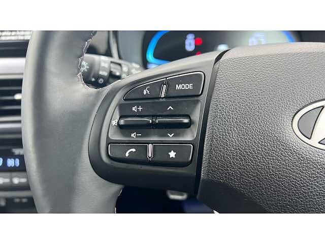 Hyundai i10 I10 1.2 [79] Premium 5dr Auto [Nav]