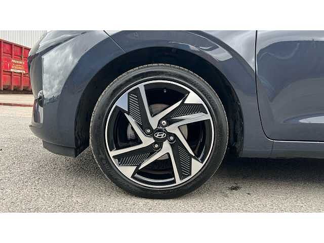 Hyundai i10 I10 1.2 [79] Premium 5dr Auto [Nav]