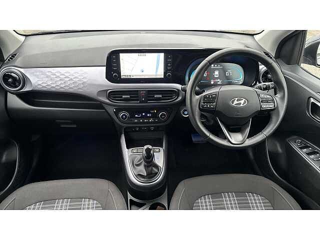 Hyundai i10 I10 1.2 [79] Premium 5dr Auto [Nav]