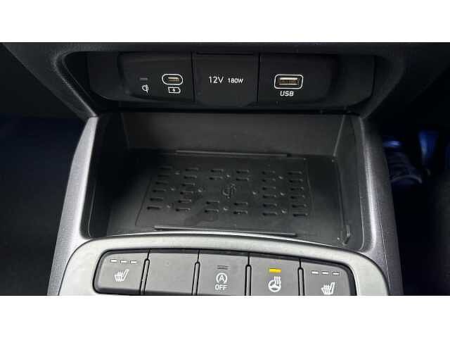 Hyundai i10 I10 1.2 [79] Premium 5dr Auto [Nav]