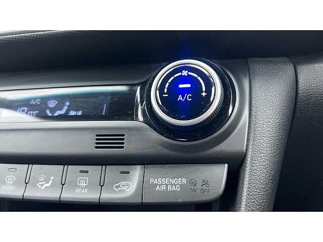 Hyundai KONA KONA 1.0T GDi Blue Drive Premium 5dr RED