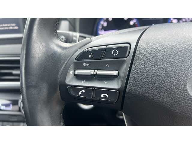 Hyundai KONA KONA 1.0T GDi Blue Drive Premium 5dr RED