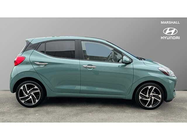Hyundai i10 I10 1.2 [79] Premium 5dr Auto [Nav]