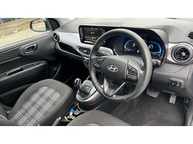 Hyundai i10 I10 1.2 [79] Premium 5dr Auto [Nav]