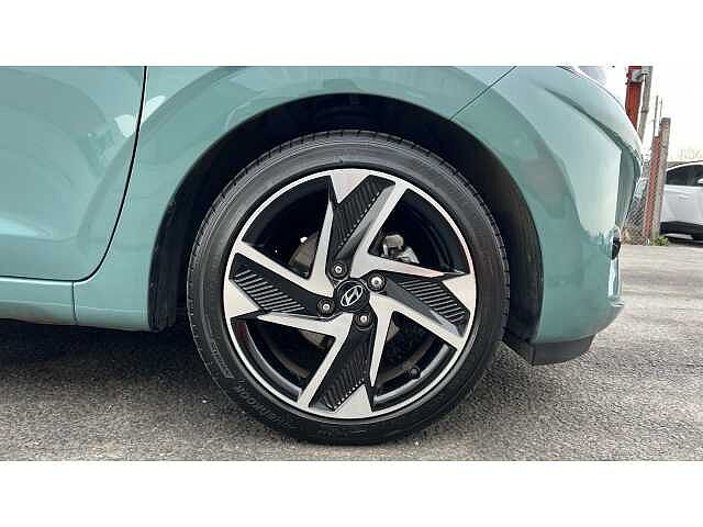 Hyundai i10 I10 1.2 [79] Premium 5dr Auto [Nav]