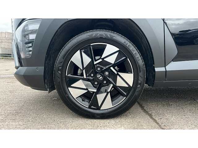 Hyundai KONA KONA 1.6T 138 Ultimate 5dr BLACK