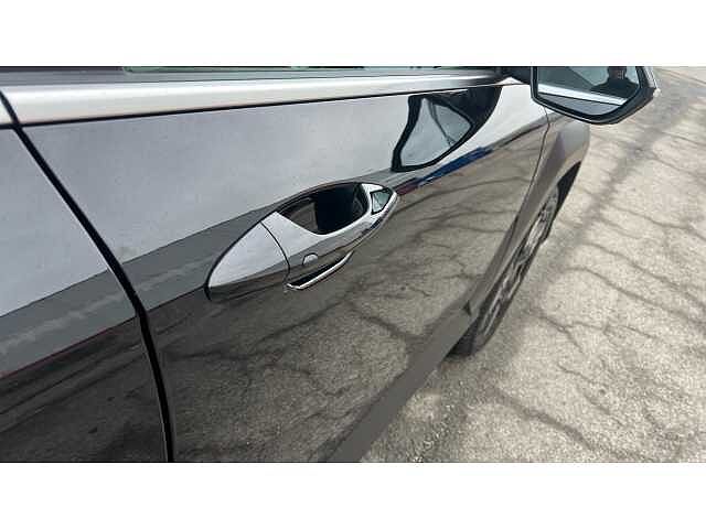 Hyundai KONA KONA 1.6T 138 Ultimate 5dr BLACK