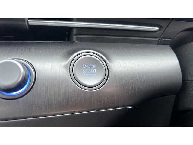 Hyundai KONA KONA 1.6T 138 Ultimate 5dr BLACK