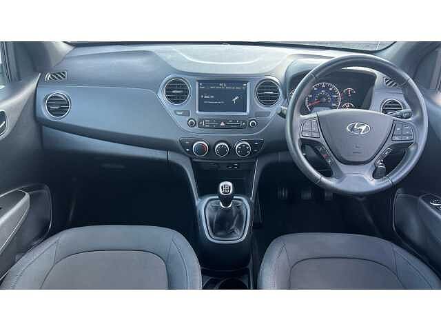 Hyundai I10 I10 1.0 Go SE 5dr WHITE