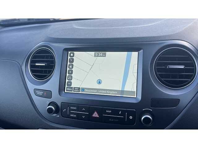 Hyundai I10 I10 1.0 Go SE 5dr WHITE