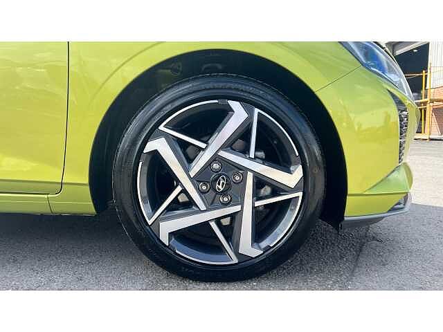 Hyundai I20 I20 1.0T GDi Premium 5dr DCT GREEN