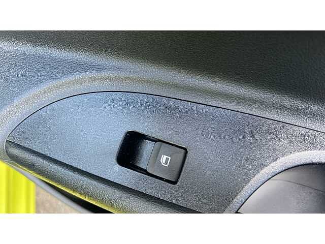 Hyundai I20 I20 1.0T GDi Premium 5dr DCT GREEN