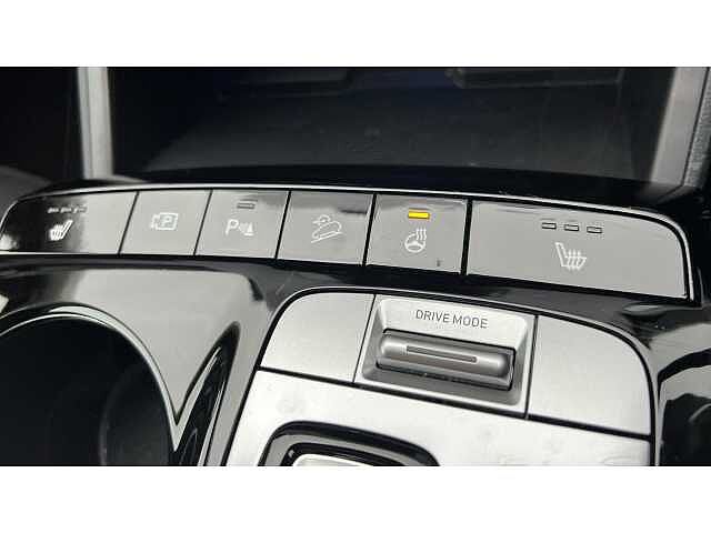 Hyundai TUCSON TUCSON 1.6 TGDi Hybrid 230 Premium 5dr 2WD Auto Black