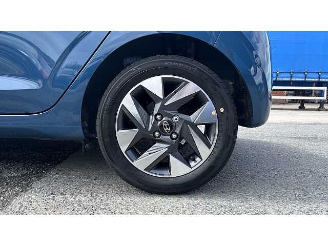 Hyundai I10 i10 5Dr HAT 1.0 MPi 63ps Advance NAV AU Vibrant Blue