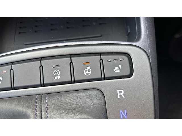 Hyundai I10 i10 5Dr HAT 1.2 MPi 79ps Premium NAV AU Meta Blue