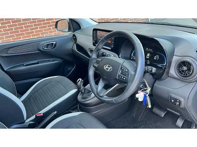 Hyundai I10 I10 1.0 Advance 5dr Auto GREEN