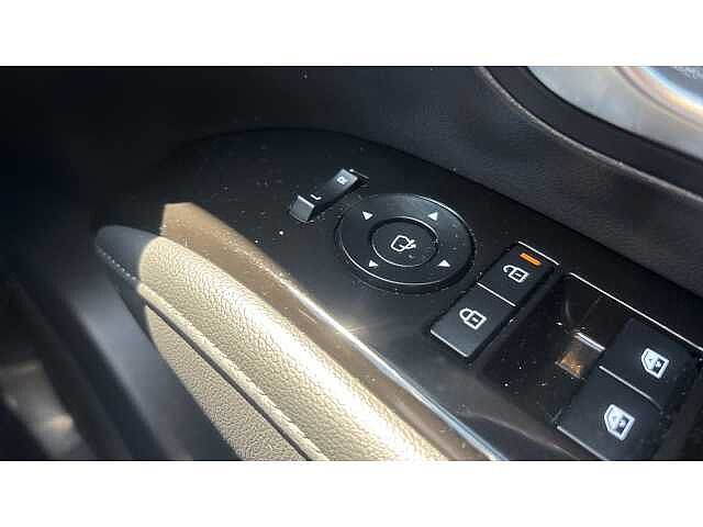 Hyundai TUCSON TUCSON 1.6T Plug-in Hybrid Premium 5dr Auto White