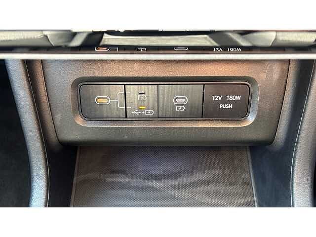 Hyundai TUCSON TUCSON 1.6T Plug-in Hybrid Premium 5dr Auto White