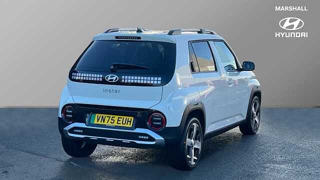 Hyundai INSTER Inster 5Dr HAT 85kW 2 49kWh Natural Ivory