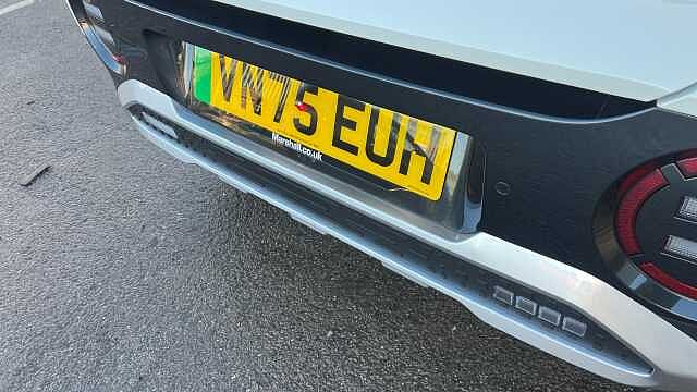 Hyundai INSTER Inster 5Dr HAT 85kW 2 49kWh Natural Ivory