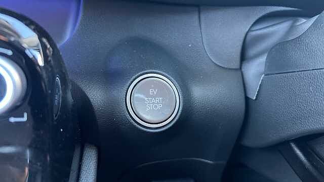 Hyundai INSTER Inster 5Dr HAT 85kW 2 49kWh Natural Ivory