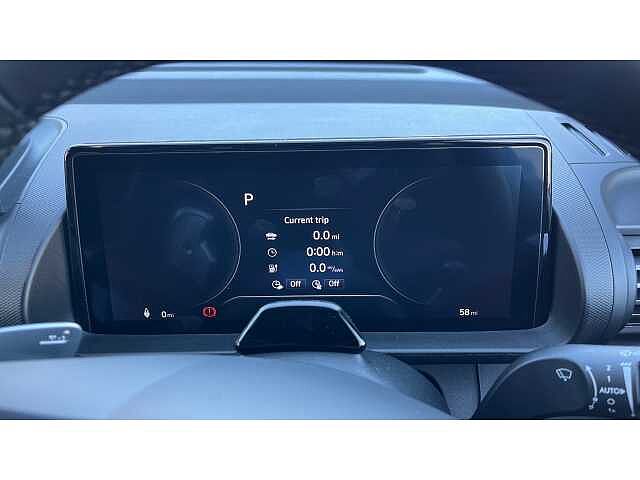 Hyundai INSTER Inster 5Dr HAT 85kW 2 49kWh Natural Ivory