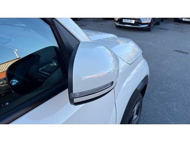 Hyundai INSTER Inster 5Dr HAT 85kW 2 49kWh Natural Ivory