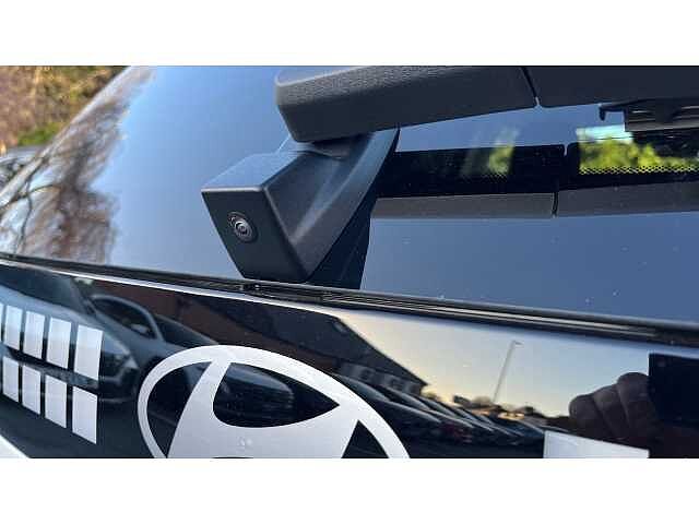 Hyundai INSTER Inster 5Dr HAT 85kW 2 49kWh Natural Ivory