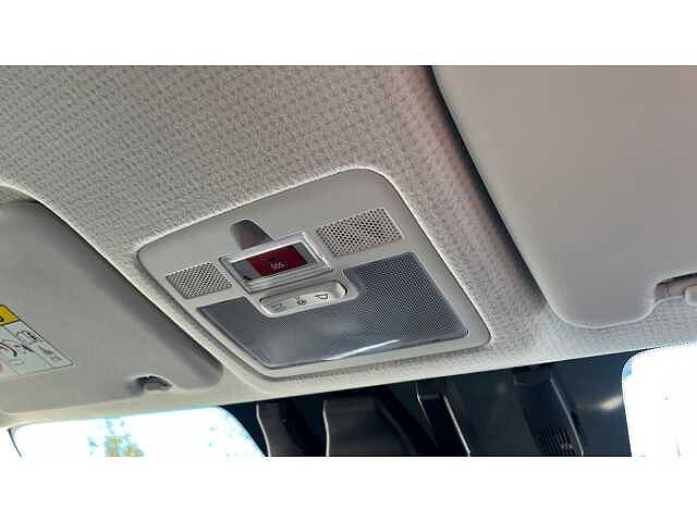 Hyundai INSTER Inster 5Dr HAT 85kW 2 49kWh Natural Ivory