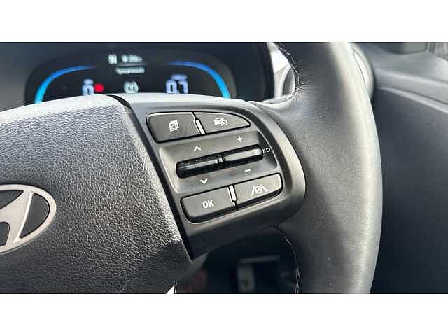 Hyundai i10 I10 1.2 [79] Premium 5dr Auto [Nav]