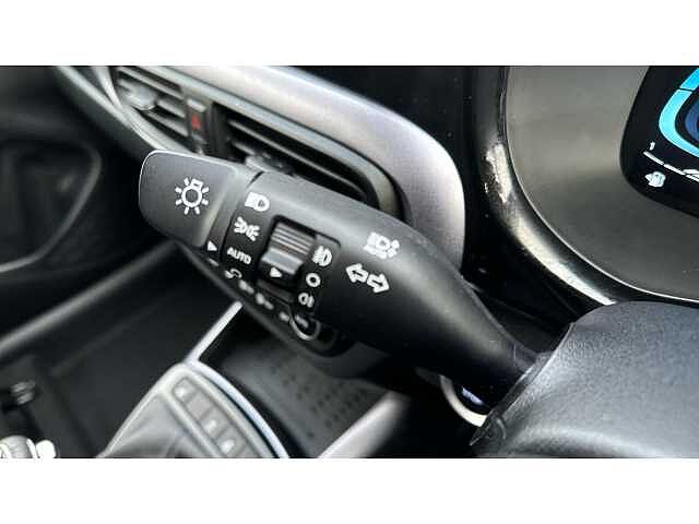 Hyundai i10 I10 1.2 [79] Premium 5dr Auto [Nav]