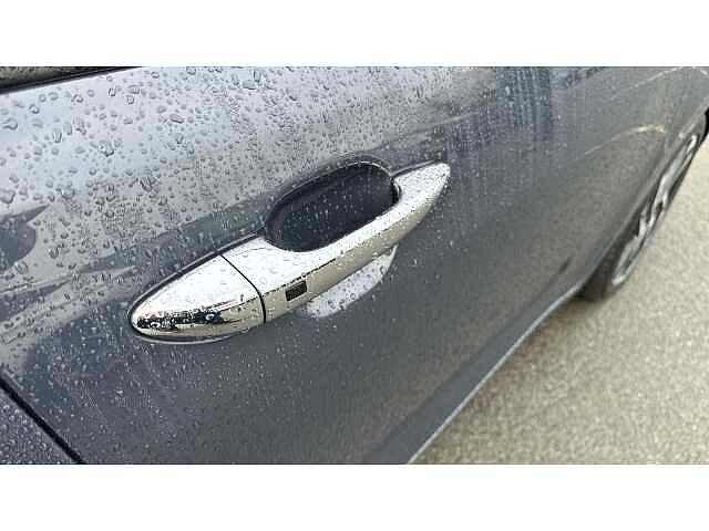 Hyundai i10 I10 1.2 [79] Premium 5dr Auto [Nav]