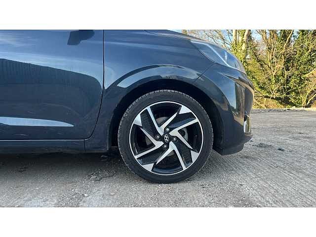 Hyundai i10 I10 1.0 MPi Premium 5dr Auto