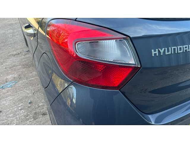 Hyundai i10 I10 1.0 MPi Premium 5dr Auto